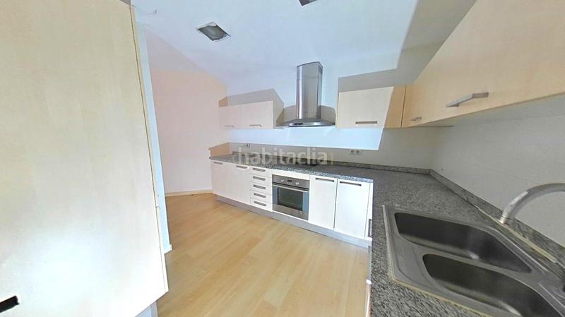 Foto 95e17571-1bc2-4af1-b2a0-40e2248ee9a0. Apartament a vella 1 a Montcada Centre - La Ribera Montcada i Reixac