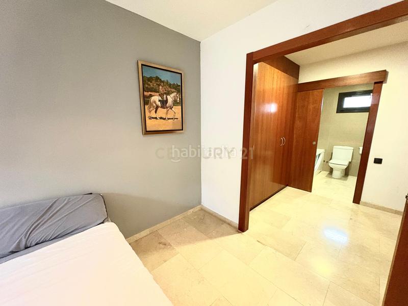 Foto 0faec7ab-0122-43c8-85c1-43fcedd2c0a7. Casa in carrer de josé echegaray in Castellnou-Can Mir-Can Solà Rubí