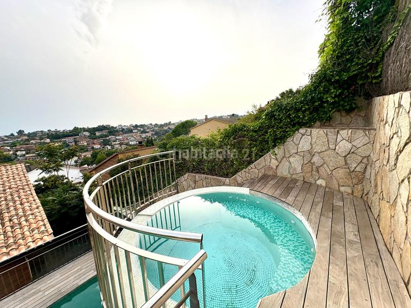 Foto beb58991-03da-4f73-855e-8c0021a19f50. Casa in carrer de josé echegaray in Castellnou-Can Mir-Can Solà Rubí