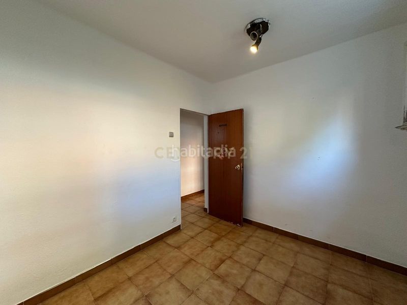 Foto 025bf9fa-4385-4979-9d4a-437adbfc2784. Pis a Can Clos-Pinetons Ripollet