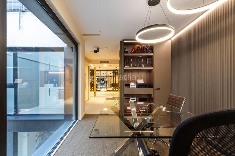 Foto ec079f9a-fef0-4d96-b1f9-c50929e3824d. Local comercial a Centre Sabadell