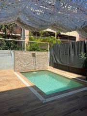 Apartamento en Carrer can magre, mollet del vallès, spain. Vivienda única con gran terraza y piscina privada en mollet