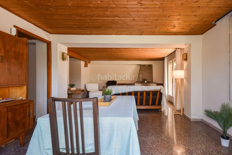 Foto eaaae612-f06e-4b79-a7c3-a98f4a47fadc. House in passatge xaloc in La Miranda Esplugues de Llobregat