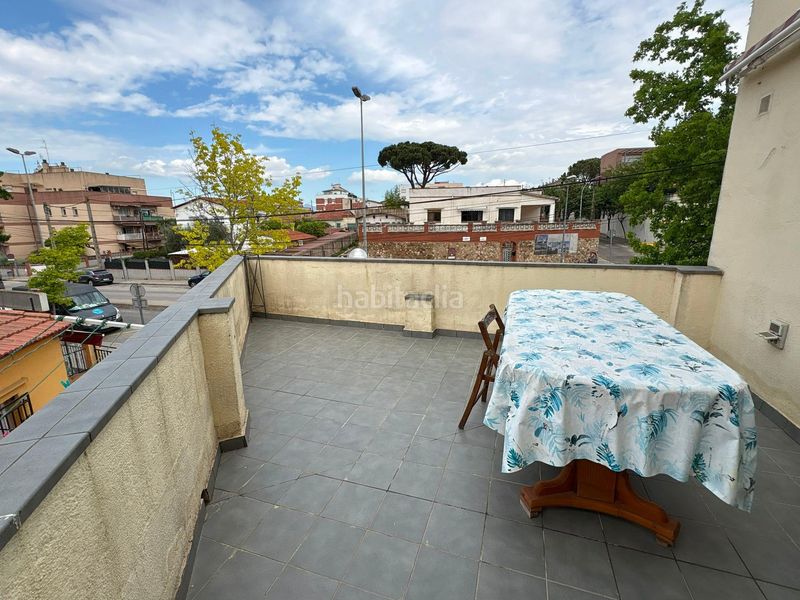 Foto 0c8fe047-00ce-4b03-b0f7-781fcf860f1a. Casa a carrer de juan ramon jiménez a Barri de Lourdes-Gallecs Mollet del Vallès