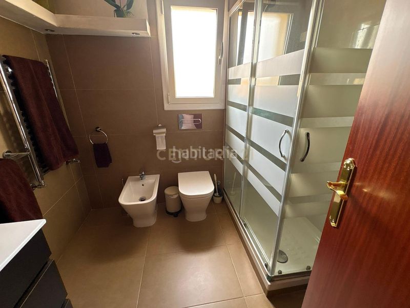 Foto 72790bf8-ca5b-464b-99f0-624541b26e9b. Casa a carrer de juan ramon jiménez a Barri de Lourdes-Gallecs Mollet del Vallès