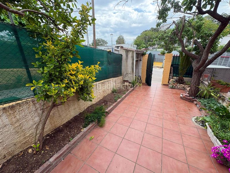 Foto dedb65ce-dd41-4bf6-8b24-db9c48f03701. Casa a carrer de juan ramon jiménez a Barri de Lourdes-Gallecs Mollet del Vallès