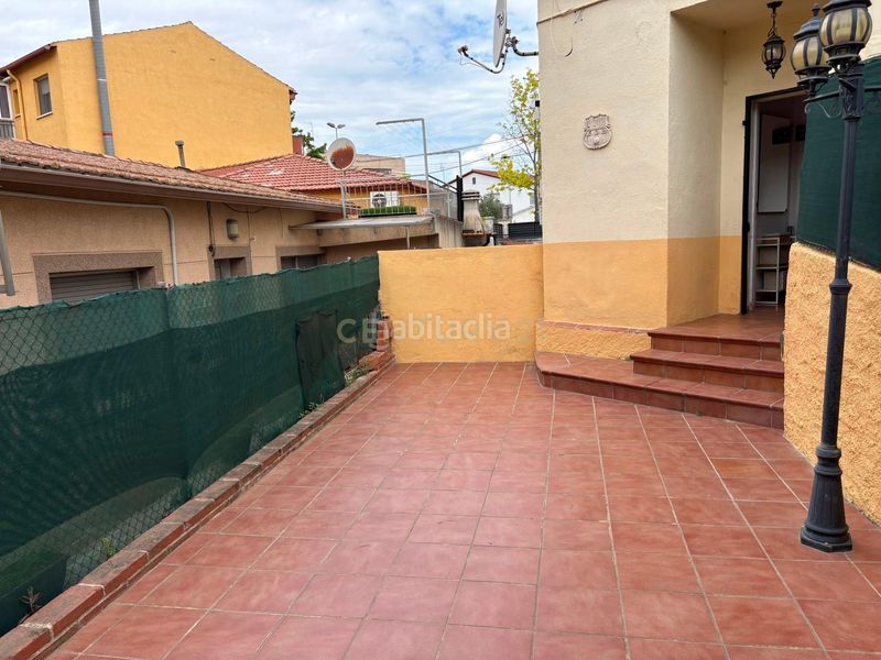Foto e3e0a4be-045d-4fd0-b92a-cc48c9ade3e1. Casa a carrer de juan ramon jiménez a Barri de Lourdes-Gallecs Mollet del Vallès