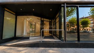 Local Comercial a Terrassa Ctra de Rellinars / Pl de la Cultura - sentit Terrassa