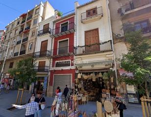 Edifici a Plaza mercado 27. Edificio a la venta en el centro de valencia ideal para vivir o