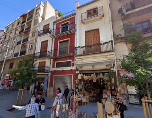 Edifici a Plaza mercado 27