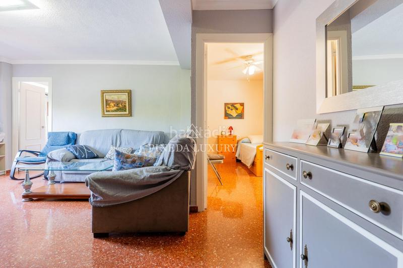 Foto 9e5e5c9a-b5b5-4c8d-893b-72aa628a3be9. Appartamento con riscaldamento in Ciutat Jardí Valencia