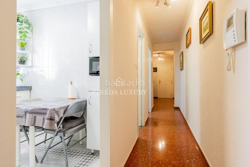 Foto 11ae62a1-ceff-4cf1-8ddf-b16002ab4a29. Appartement avec chauffage dans Ciutat Jardí Valencia