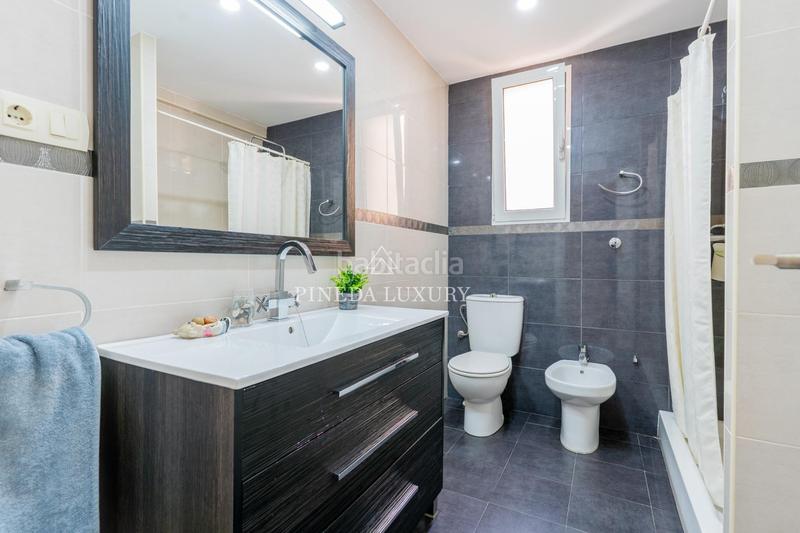 Foto 7e89408f-2a8f-4e53-a9ef-b9b4bdba52e0. Appartement avec chauffage dans Ciutat Jardí Valencia