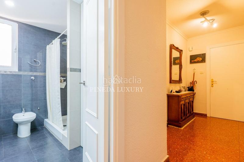 Foto 3de0159c-3be0-4944-814c-77a9b59dcd8b. Etagenwohnung mit heizung in Ciutat Jardí Valencia