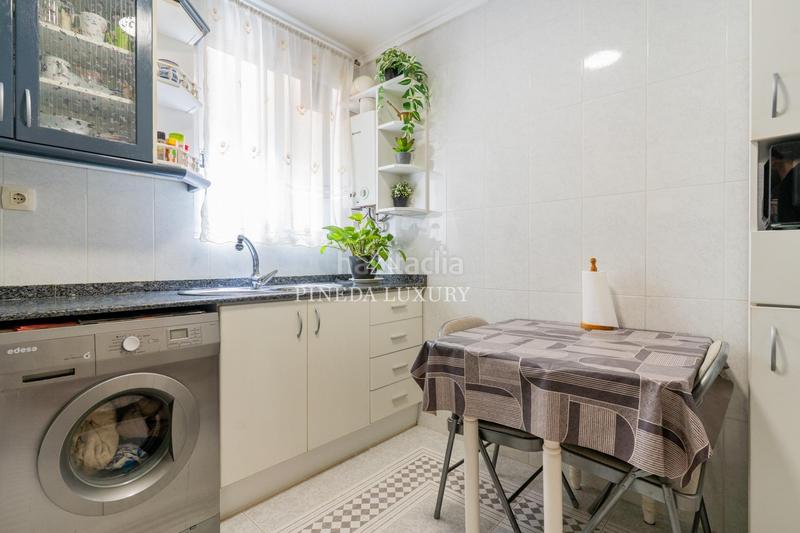 Foto 510a9dba-7fd1-4dd9-a4cd-e6a66053e0d0. Etagenwohnung mit heizung in Ciutat Jardí Valencia