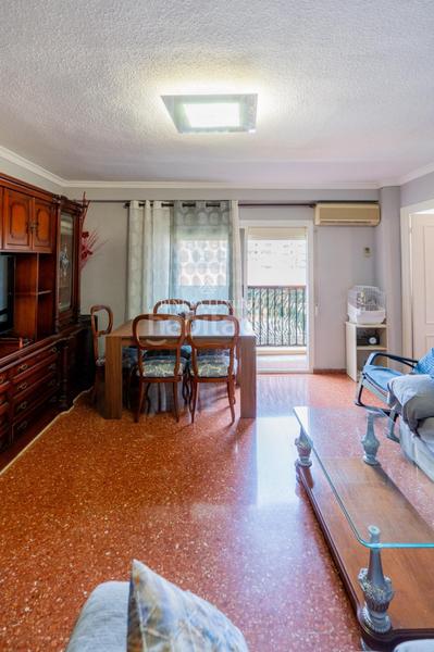 Foto b223e5ad-4742-40bd-896a-85952a1323b0. Flat with heating in Ciutat Jardí Valencia