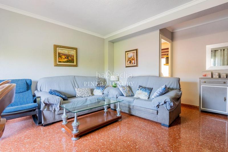 Foto b2836dfb-e76f-4f95-8dce-2017c2cd9959. Flat with heating in Ciutat Jardí Valencia