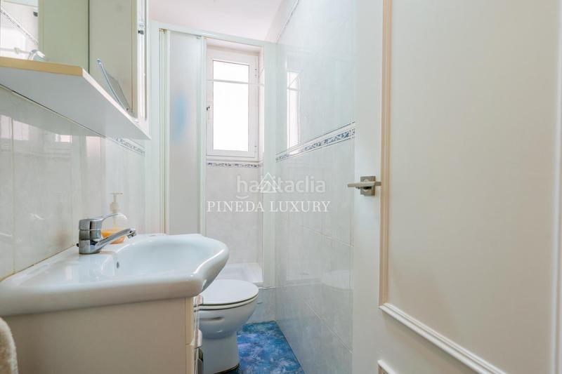 Foto aa3d896c-8424-4bfa-b23a-73a70c1f3465. Piso en Ciutat Jardí Valencia