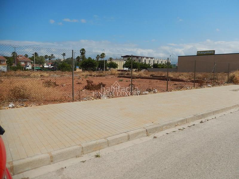 Foto 2ea2a762-6e5c-4e11-9166-d4ecc68fcf32. Terreno residencial parcela uso rterciario con 100 metros de fachada en Puçol