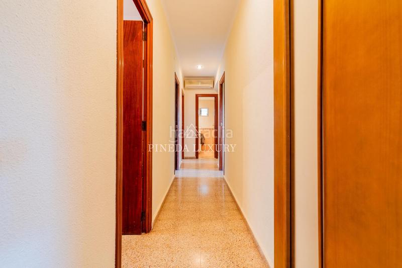 Foto 26b225ad-8843-4961-af5e-515ead24c3bf. Chalet avec parking dans Centro-El Castillo Sagunt