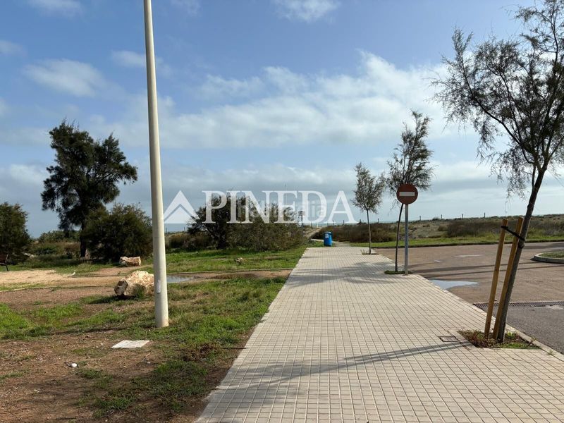 Foto 1c88dc06-fae1-4442-9052-f47e5f1ecf22. Terreny residencial a Corinto-Almardà Sagunt