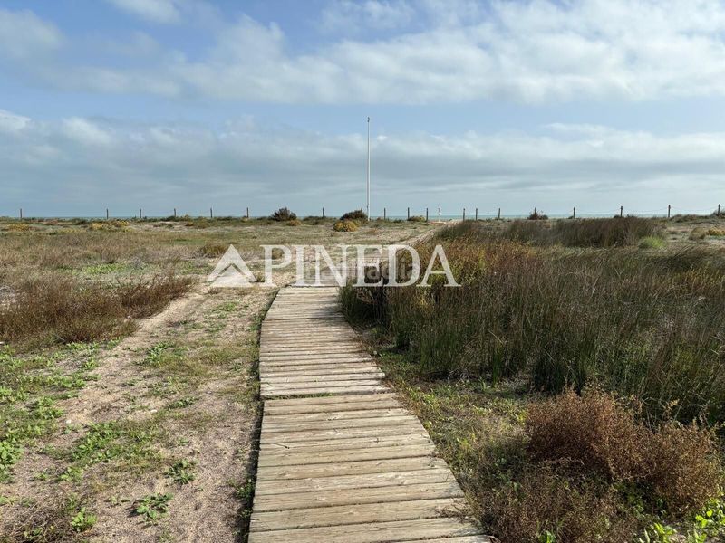 Foto 59f842cb-6472-4e9c-8671-4a44de5aa470. Terreny residencial a Corinto-Almardà Sagunt