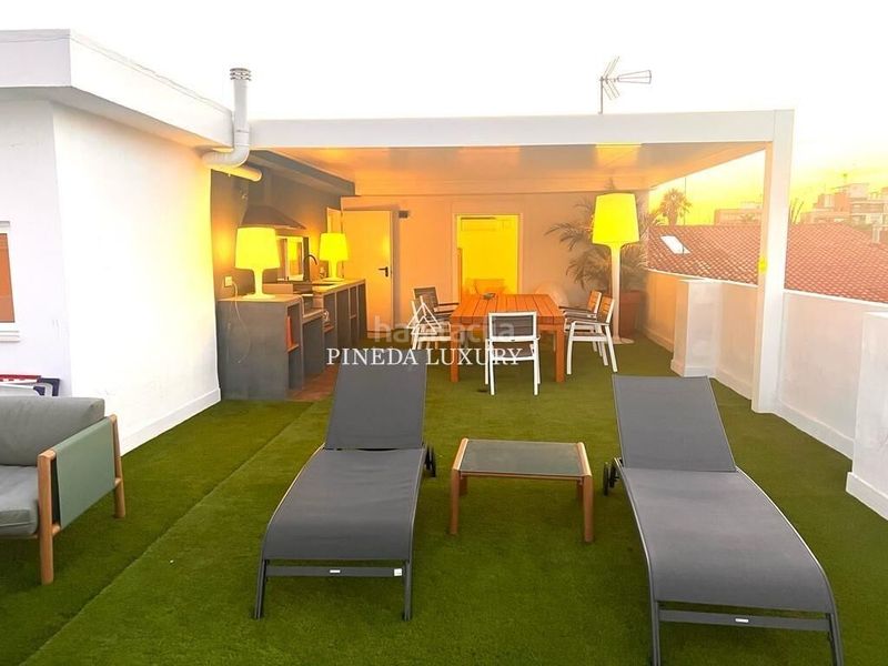 Foto 25898b06-8feb-4afe-b9c4-6c266f2d8a6c. Casa a calle eugenia viñes 211 a El Cabanyal-El Canyamelar Valencia