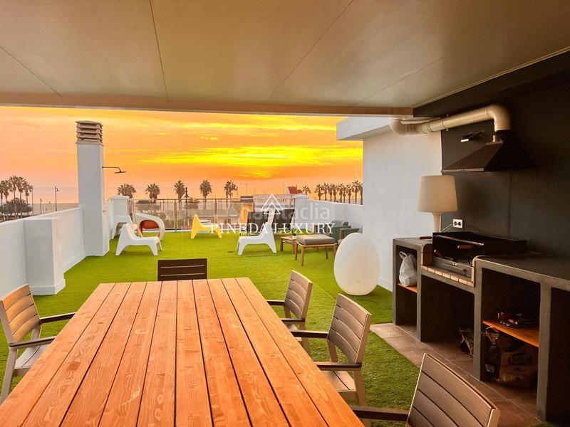 Foto f1b43bb5-b244-4d72-a98d-ae8f02d1f387. Maison dans calle eugenia viñes 211 dans El Cabanyal-El Canyamelar Valencia