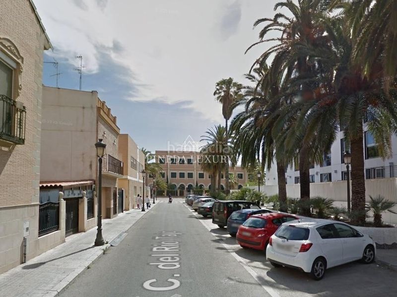 Casa adosada en calle rio tajo 21 vivienda turistica independiente a 100 metros de la playa de la malvarrosa ciudad en Valencia - Imagen 27
