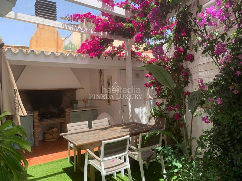 Casa adosada en calle rio tajo 21 vivienda turistica independiente a 100 metros de la playa de la malvarrosa ciudad en Valencia - Imagen 9