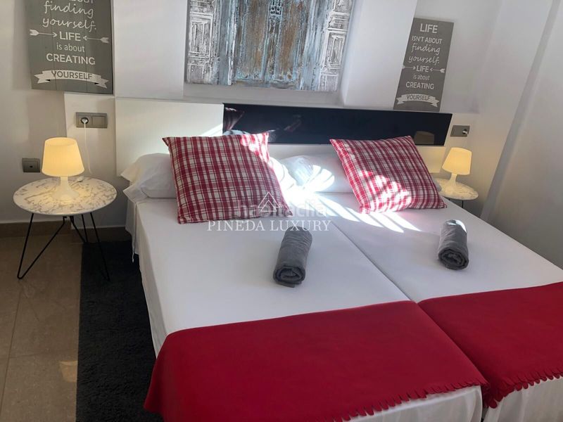 Casa adosada en calle rio tajo 21 vivienda turistica independiente a 100 metros de la playa de la malvarrosa ciudad en Valencia - Imagen 18