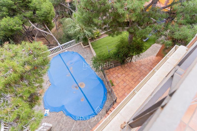 Foto 55c9b23c-8e6c-4c6b-a5df-b63c4ade5e19. Chalet avec chauffage parking piscine dans Centro-El Castillo Sagunt