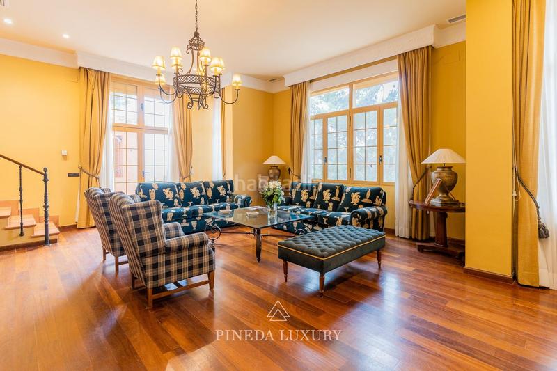 Foto 5b85aef9-a56c-426e-b6db-b64493382ad2. Chalet avec chauffage parking piscine dans Centro-El Castillo Sagunt