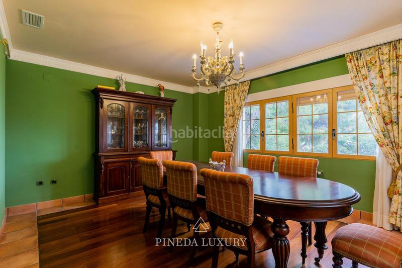 Foto 6bc0cf65-eb64-49e8-9ce3-226accde086b. Chalet avec chauffage parking piscine dans Centro-El Castillo Sagunt