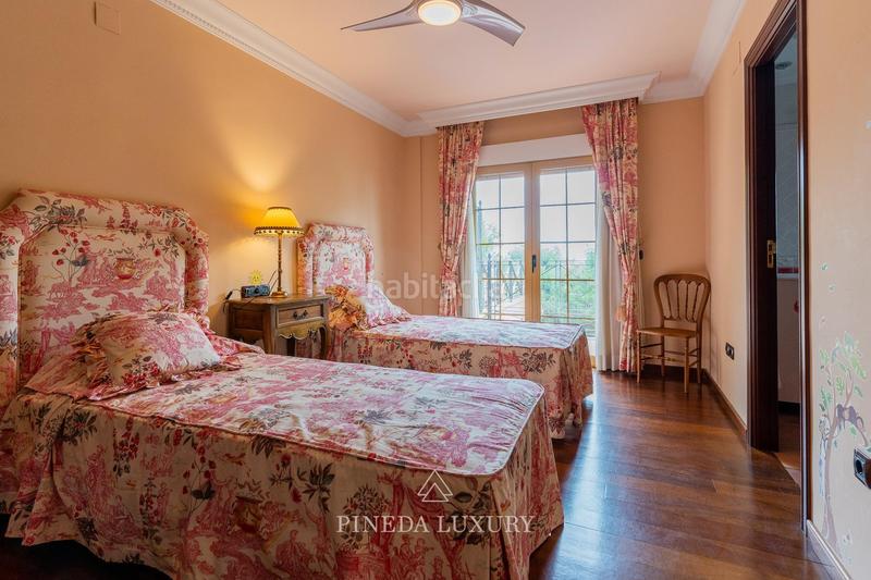 Foto 838ba3a1-335c-429e-82fe-c6fcac33c8fe. Chalet avec chauffage parking piscine dans Centro-El Castillo Sagunt