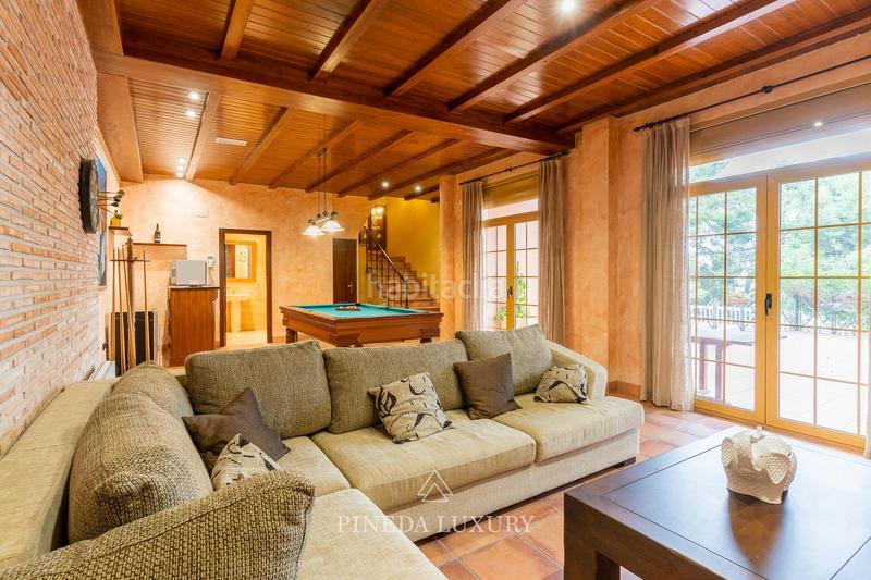 Foto 8dd6011e-a099-44ab-8cf8-2c9c7ac2b55a. Chalet avec chauffage parking piscine dans Centro-El Castillo Sagunt