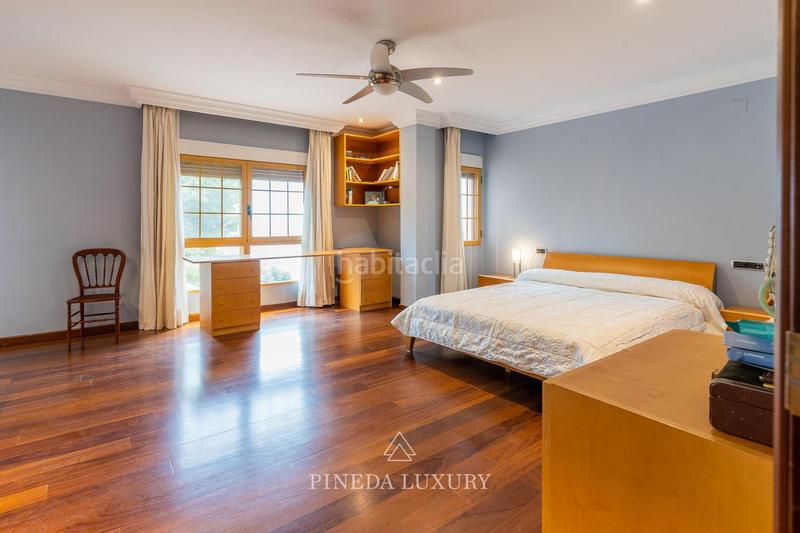 Foto 8e0de18f-8e39-44b9-97f9-f135f08b0a69. Chalet avec chauffage parking piscine dans Centro-El Castillo Sagunt