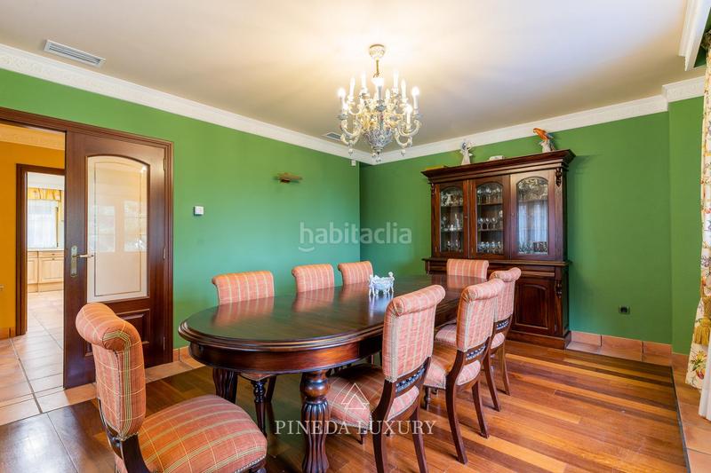 Foto c2a9a333-037a-4280-ab85-3dbaf9f929a7. Chalet avec chauffage parking piscine dans Centro-El Castillo Sagunt