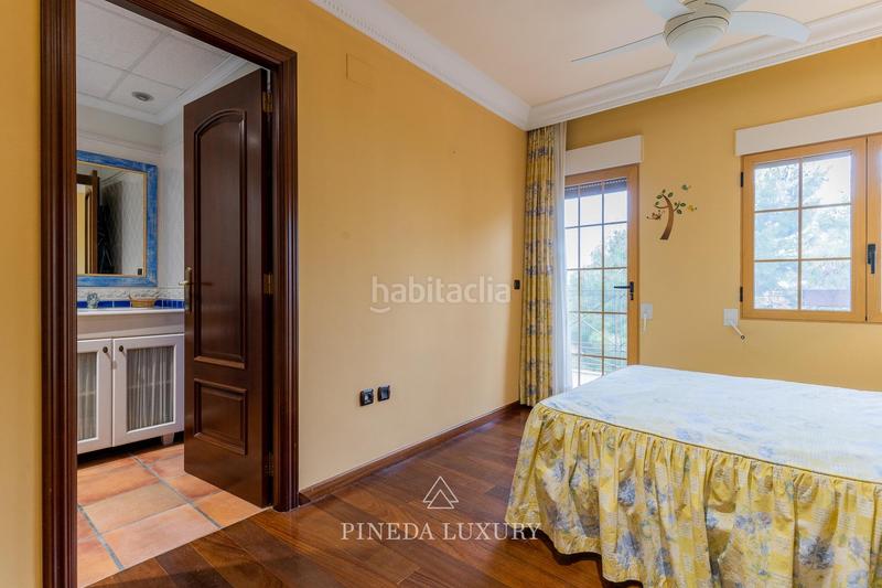 Foto c8df0b9b-a203-4427-a19a-9cabc1e69749. Chalet avec chauffage parking piscine dans Centro-El Castillo Sagunt