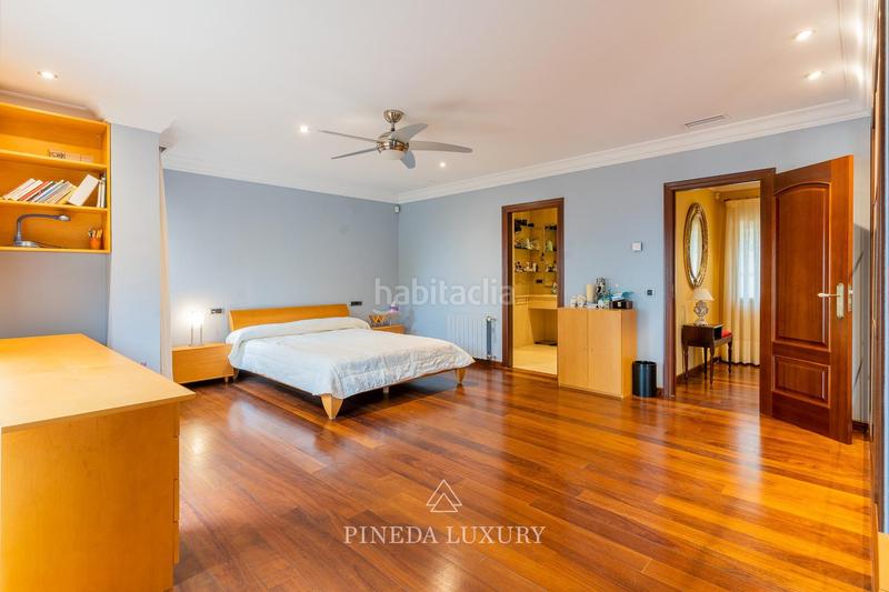 Foto fe70d1c3-31ee-4d16-979d-5e508c507708. Chalet avec chauffage parking piscine dans Centro-El Castillo Sagunt