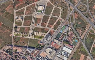 Solar industrial a Puçol Ciudad. Parcela industrial terciaria en venta sector 7 de puzol