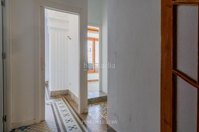 Piso en calle convento st clara 11 vivienda señorial en el centro y junto a la plaza del ayuntamiento en Valencia - Imagen 46