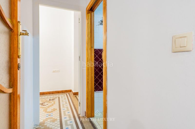 Piso en calle convento st clara 11 vivienda señorial en el centro y junto a la plaza del ayuntamiento en Valencia - Imagen 38