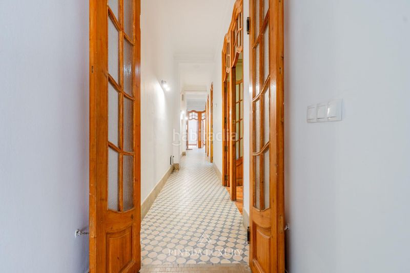 Piso en calle convento st clara 11 vivienda señorial en el centro y junto a la plaza del ayuntamiento en Valencia - Imagen 26