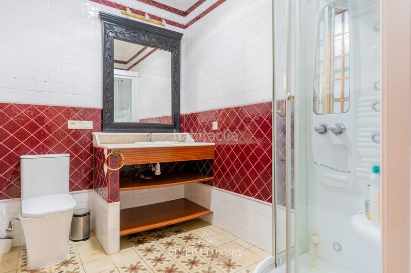 Piso en calle convento st clara 11 vivienda señorial en el centro y junto a la plaza del ayuntamiento en Valencia - Imagen 41