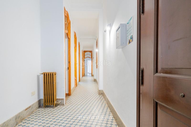 Piso en calle convento st clara 11 vivienda señorial en el centro y junto a la plaza del ayuntamiento en Valencia - Imagen 6