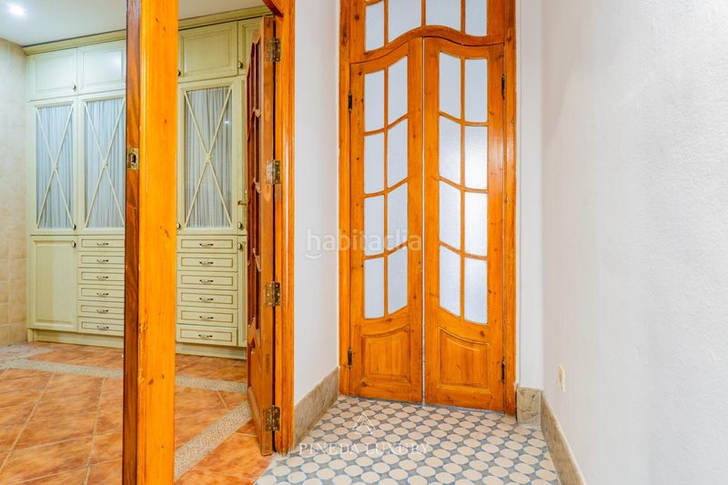 Piso en calle convento st clara 11 vivienda señorial en el centro y junto a la plaza del ayuntamiento en Valencia - Imagen 17