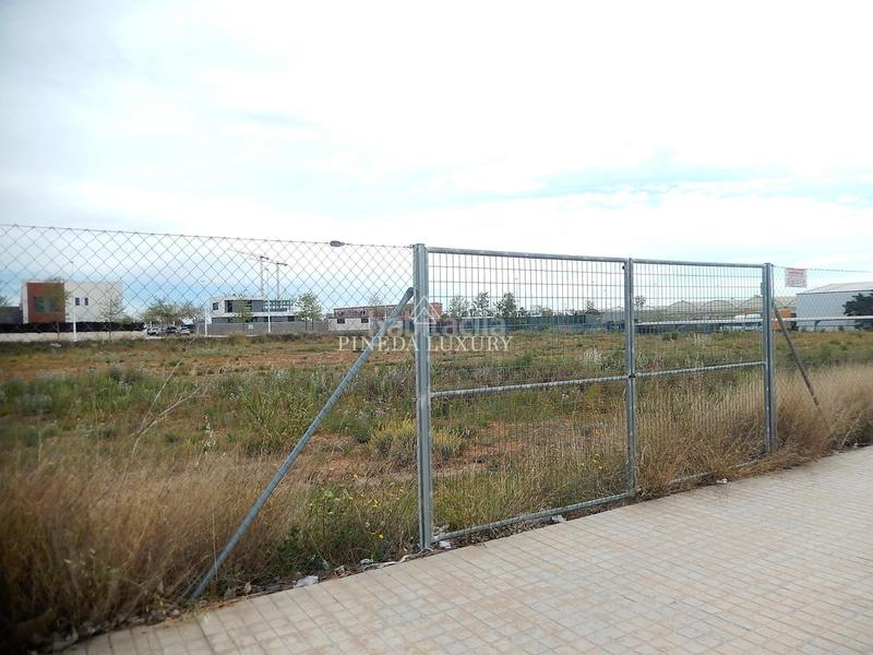 Foto fe9b2540-21cf-4446-8cb9-d91db2369e8d. Terrain industriel dans El Baladre Sagunt