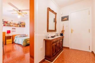 Appartement  Calle del poeta mas y ros. Exclusiva vivienda en un encantador barrio de valencia, cerca de