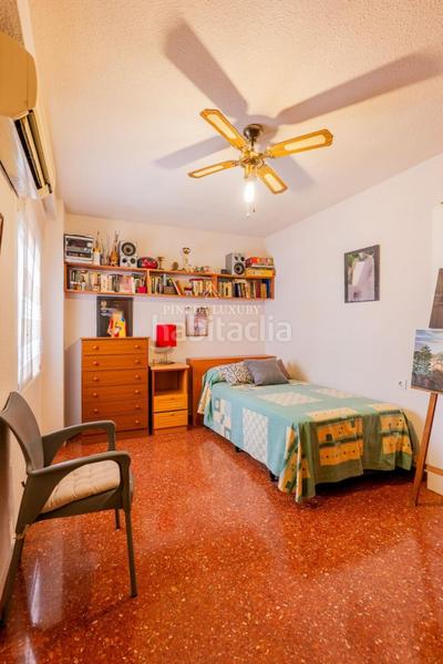 Foto 170da016-cae3-42b1-9528-ed1ec76f457f. Etagenwohnung mit heizung in Ciutat Jardí Valencia